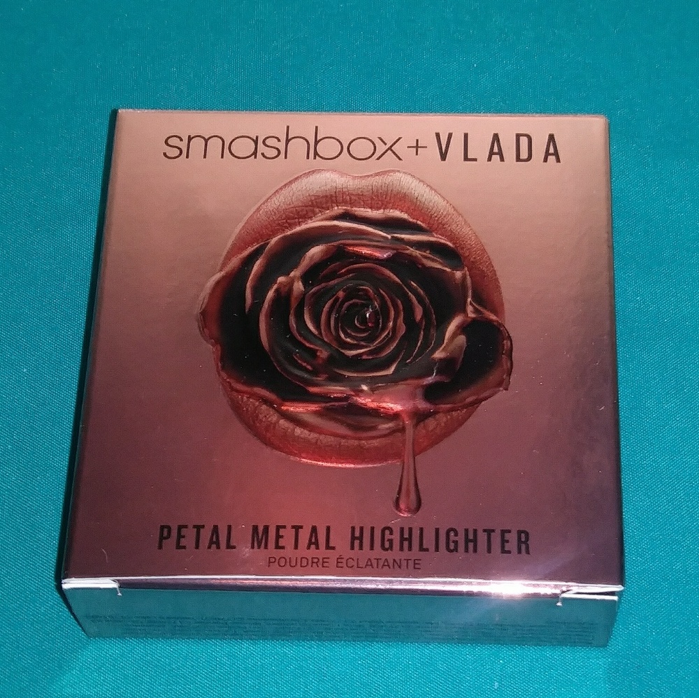 NIB SMASHBOX +VLADA PETAL METAL HIGHLIGHTER